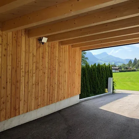 Bergglueck Apartamento *